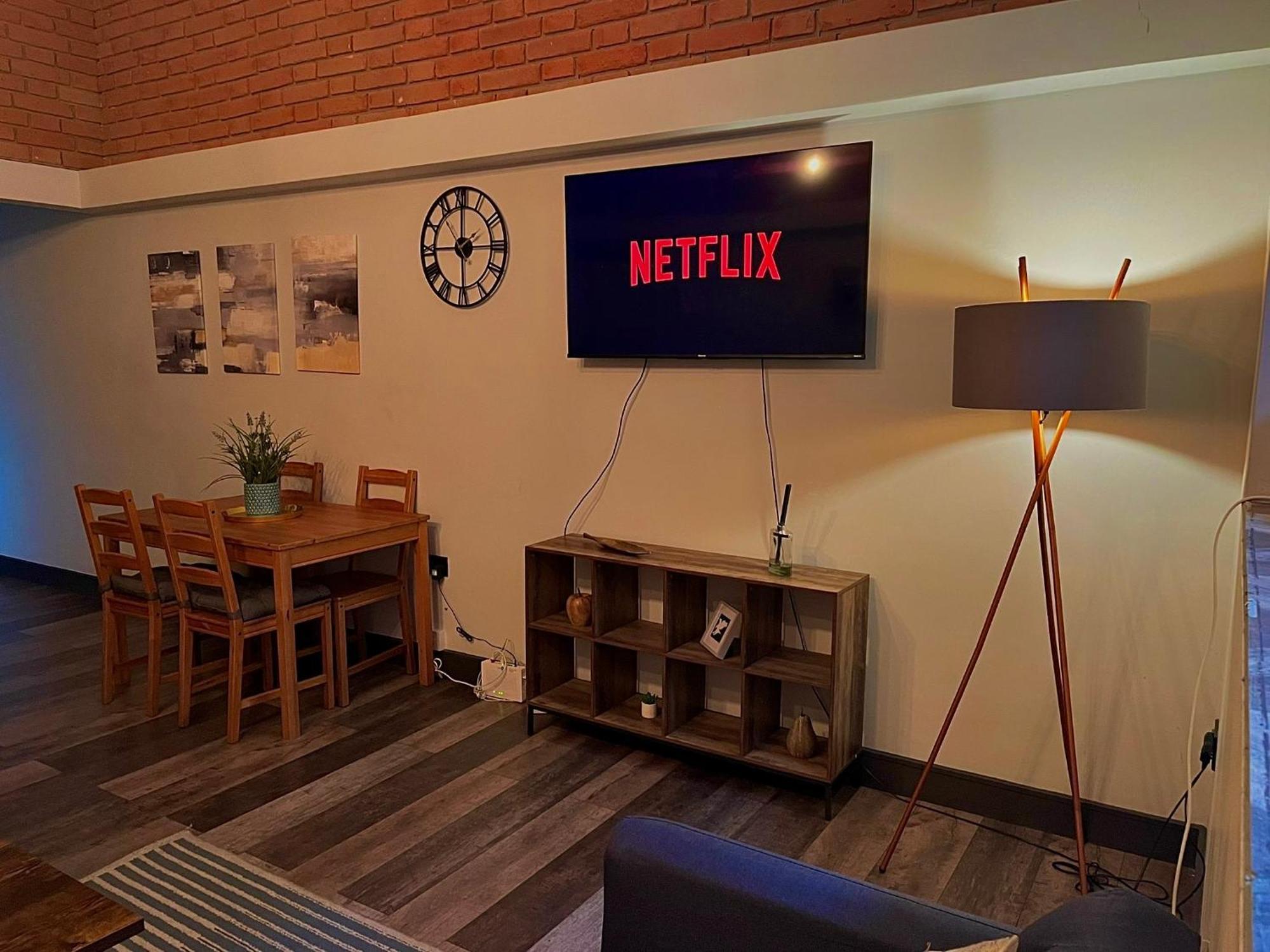 Artistic, Cozy, Stylish, Open Plan, City Centre 1Br เชฟฟิลด์ ภายนอก รูปภาพ