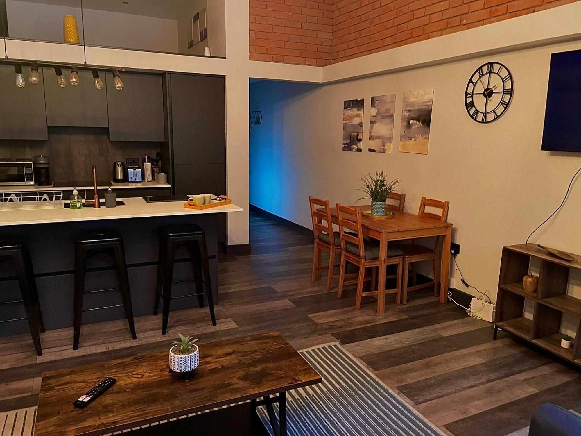 Artistic, Cozy, Stylish, Open Plan, City Centre 1Br เชฟฟิลด์ ภายนอก รูปภาพ